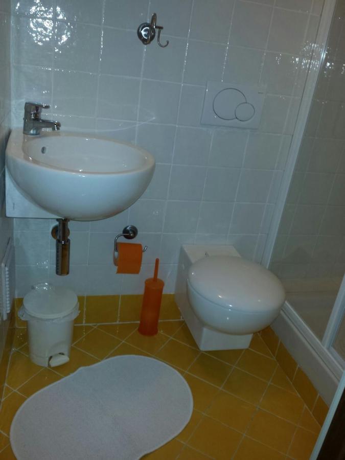 B&B Pietre Antiche Vezzi Portio Exterior photo